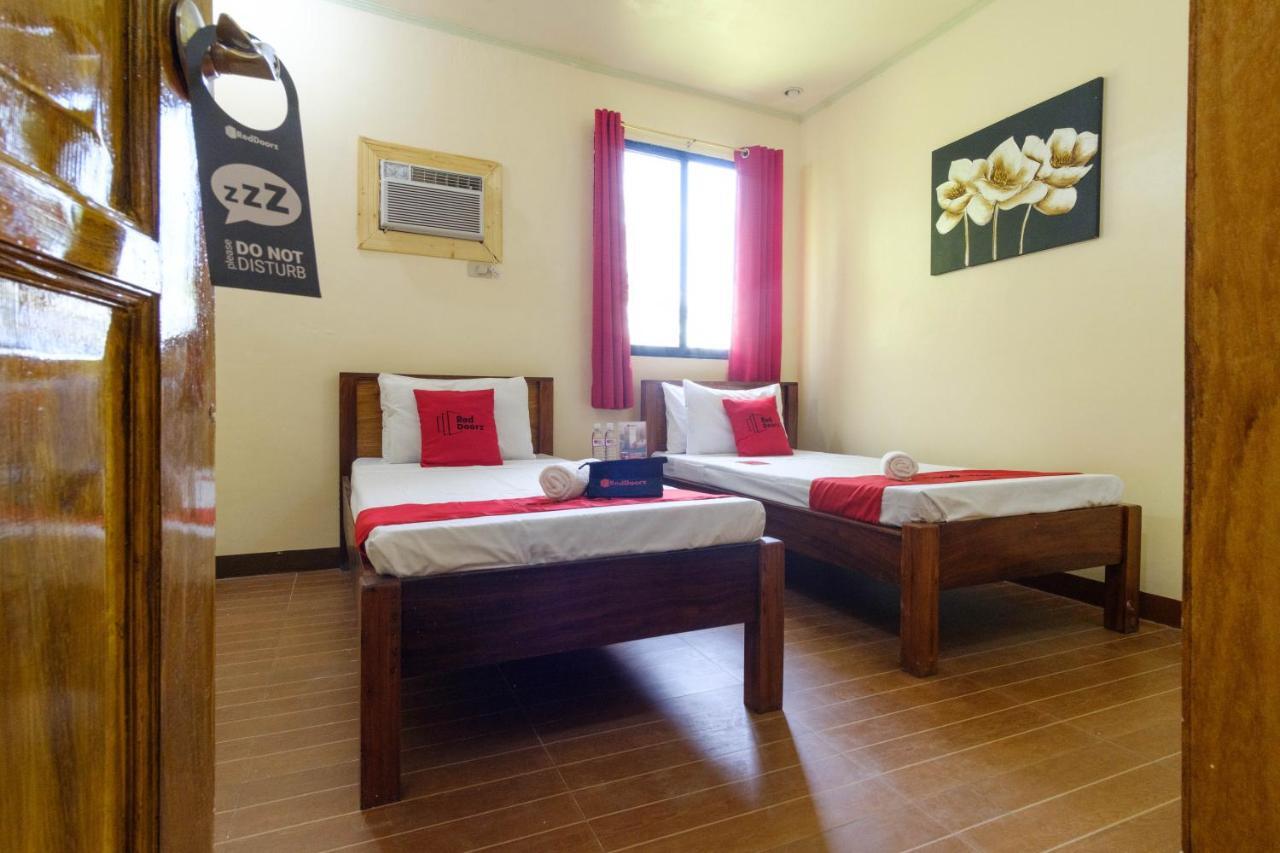 Reddoorz @ Poblacion 6 Coron Εξωτερικό φωτογραφία