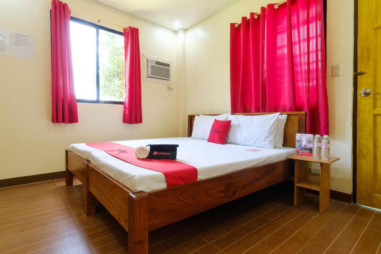 Reddoorz @ Poblacion 6 Coron Εξωτερικό φωτογραφία