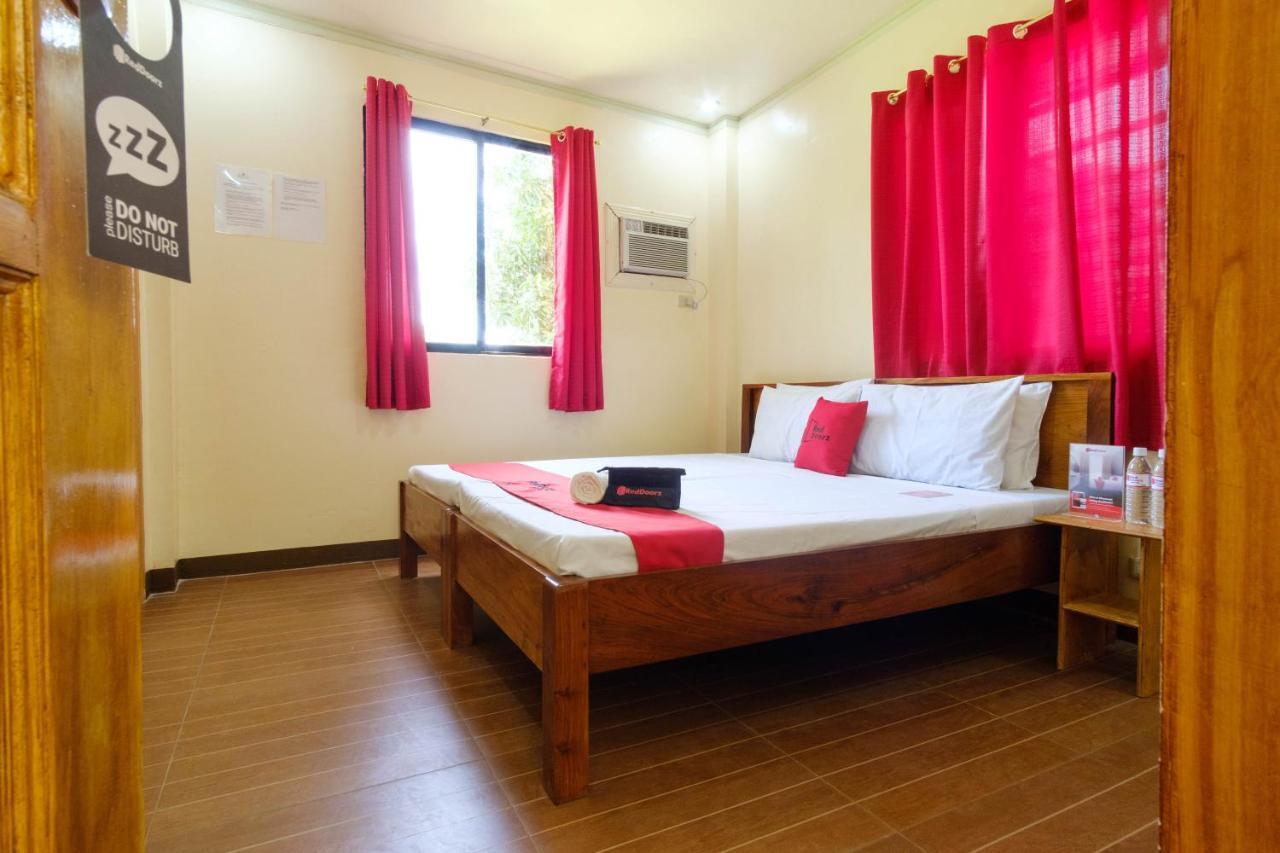 Reddoorz @ Poblacion 6 Coron Εξωτερικό φωτογραφία