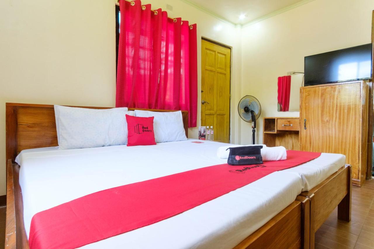 Reddoorz @ Poblacion 6 Coron Εξωτερικό φωτογραφία